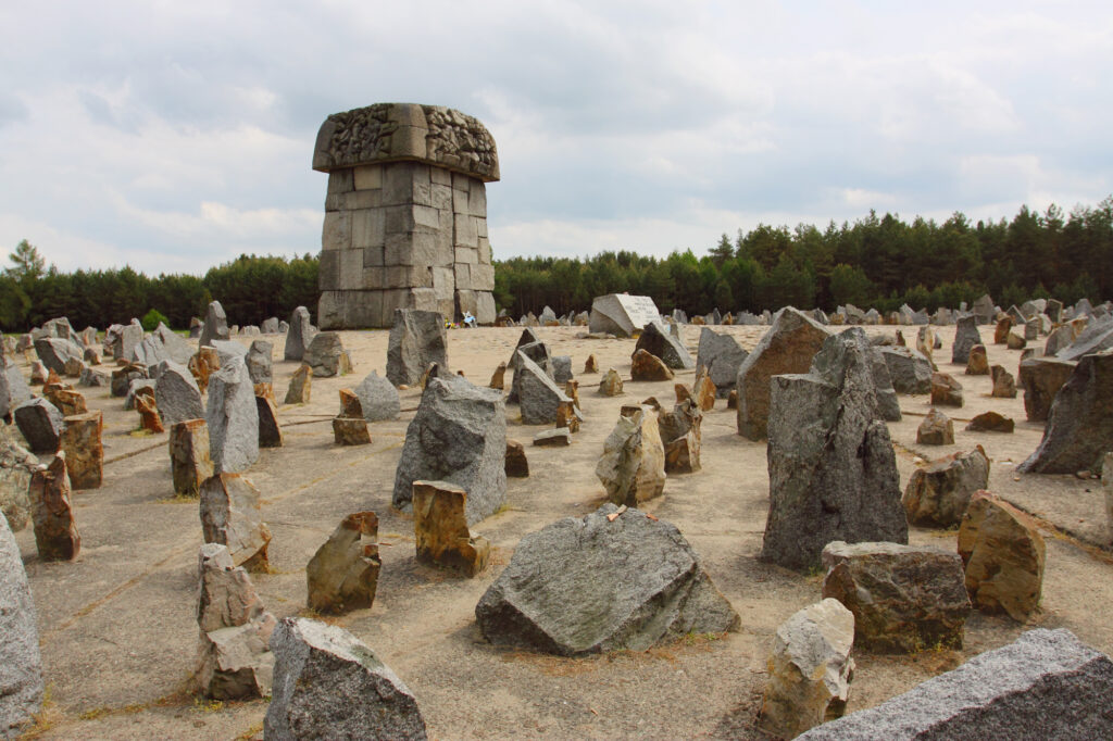 Treblinka - niemiecki Obóz Zagłady z czasów II wojny światowej.